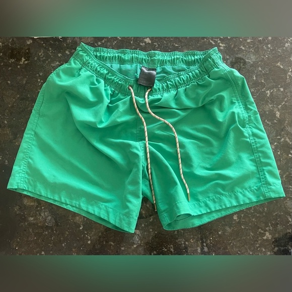 H&M Other - mesh lined h&m shorts